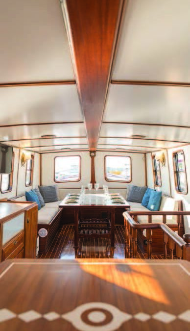 Classic charter yachts in Greece