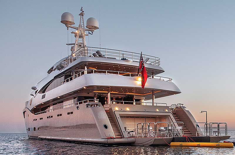 Nigel James Yacht Charter crewed megayacht Light Holic